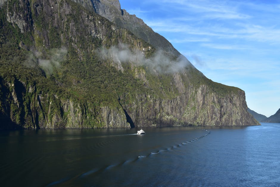 Vaar langs Fiordland National Park