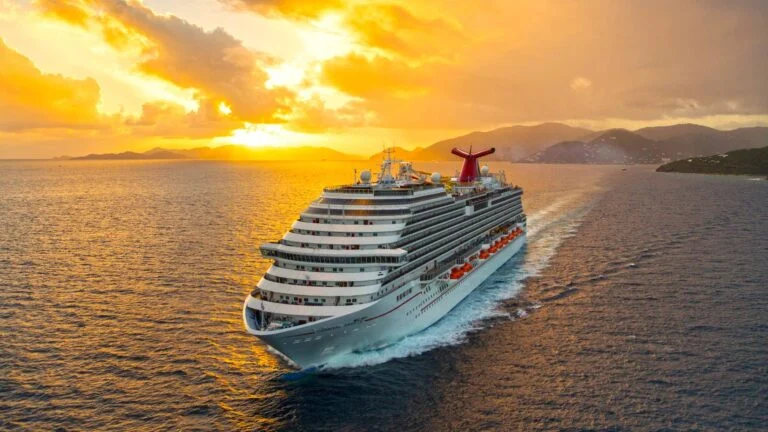 Carnival Breeze